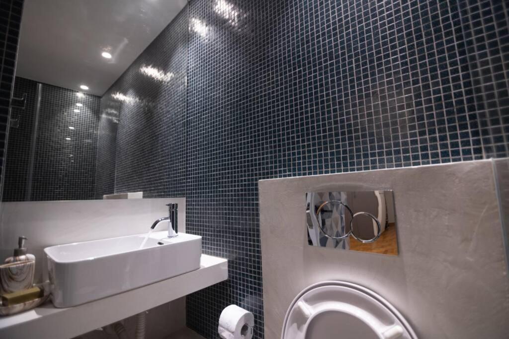 Gk Apartment, Suite 雅典 外观 照片