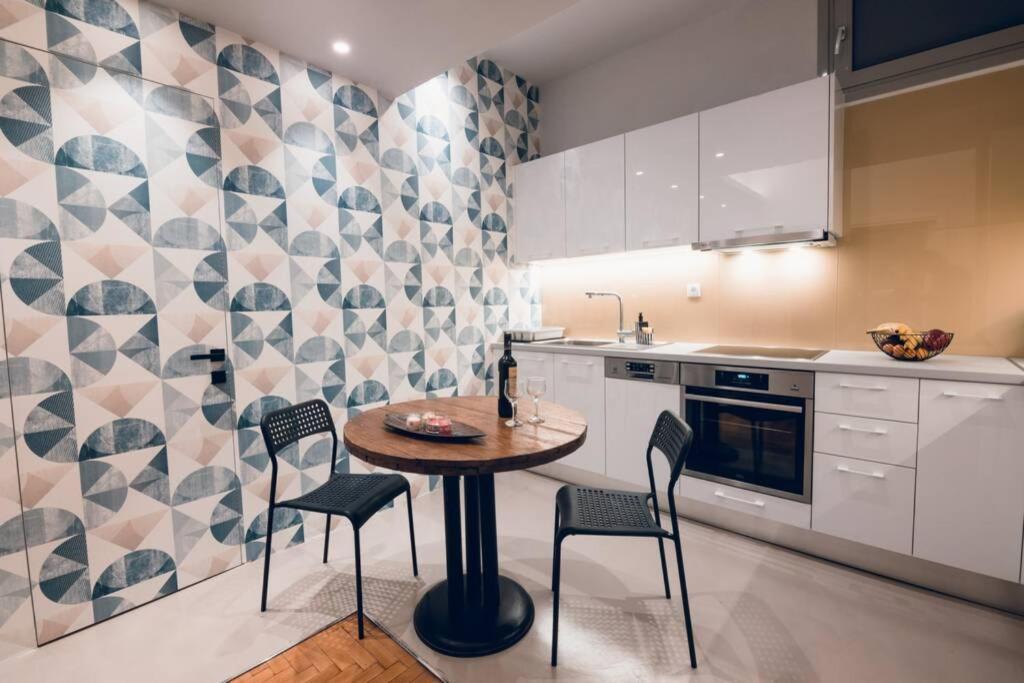 Gk Apartment, Suite 雅典 外观 照片